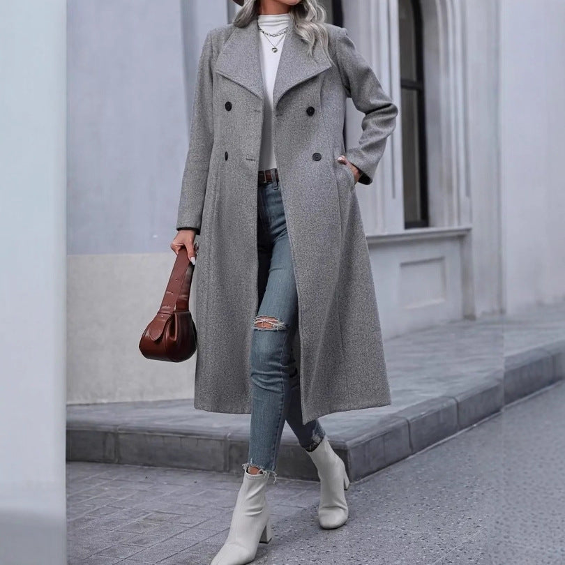 The Nordic Silhouette™ Slim Wool Coat